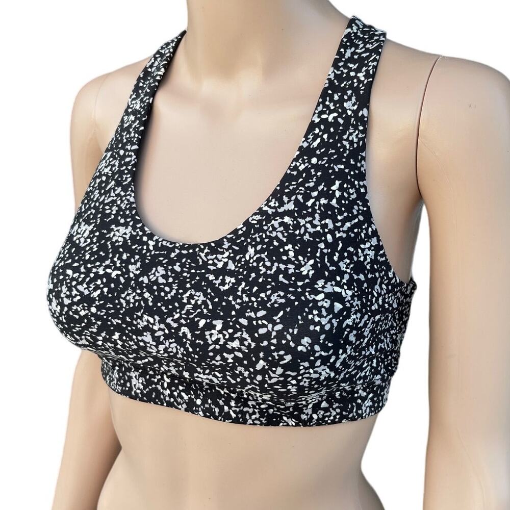 Old Navy Activewear Top Powersoft Women  Sz S slightly used